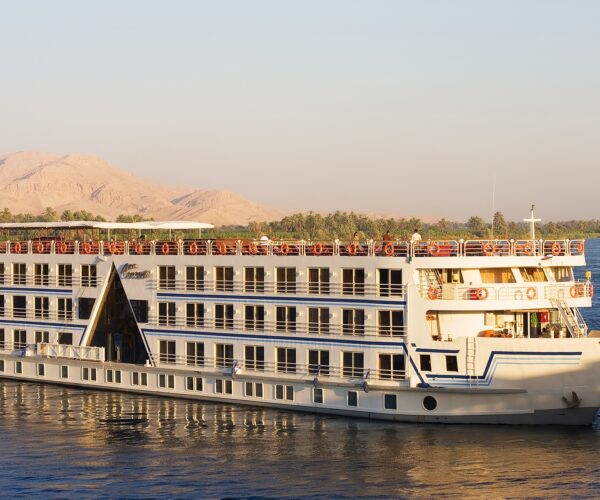 El Cairo, Crucero por el Nilo y Sharm El Sheikh 10 Días / 9 Noches